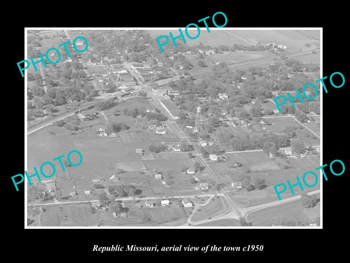 OLD LARGE HISTORIC PHOTO REPUBLIC MISSOURI, AERIAL VIEW OF TOWN c1950 1