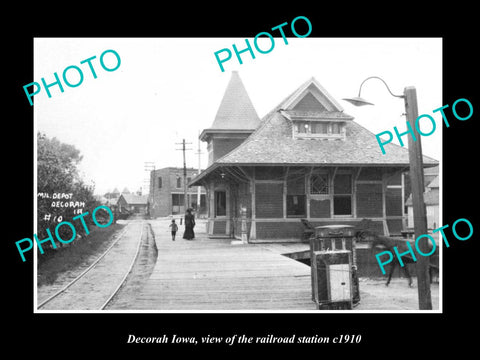 OLD LARGE HISTORIC PHOTO DECORAH IOWA, VIEW OF THE RAILWAY STATION c1910