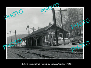 OLD LARGE HISTORIC PHOTO BETHEL CONNECTICUT, THE RAILROAD STATION c1940