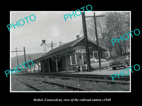 OLD LARGE HISTORIC PHOTO BETHEL CONNECTICUT, THE RAILROAD STATION c1940