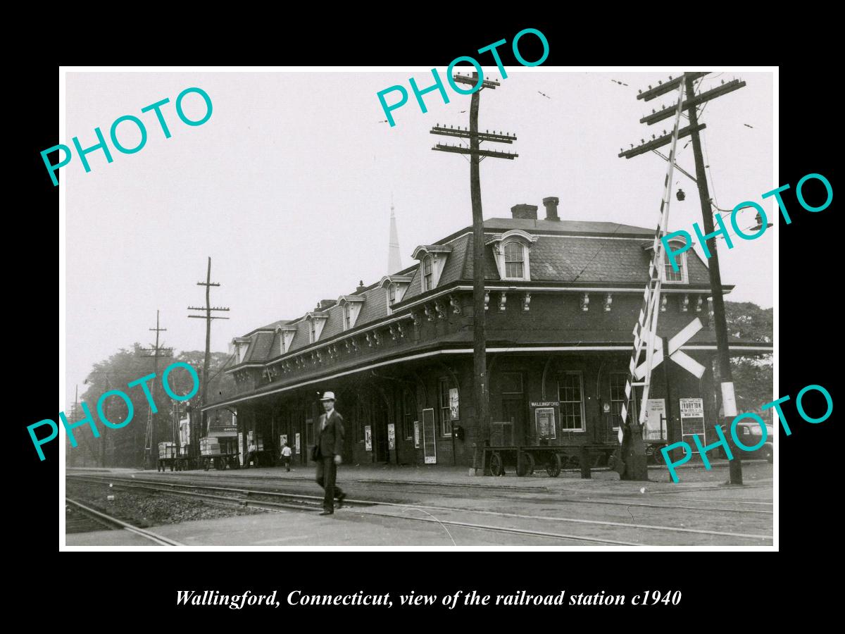 OLD LARGE HISTORIC PHOTO WALLINGFORD CONNECTICUT, THE RAILROAD STATION c1940