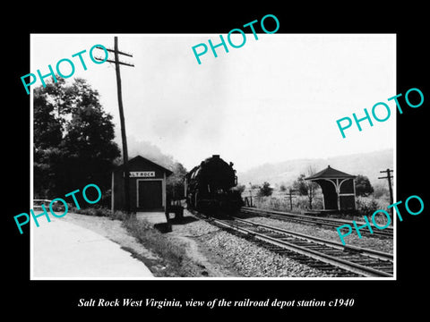 OLD LARGE HISTORIC PHOTO OF SALT ROCK WEST VIRGINIA, THE RAILROAD DEPOT c1940