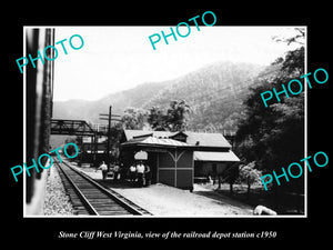 OLD LARGE HISTORIC PHOTO OF STONE CLIFF WEST VIRGINIA, THE RAILROAD DEPOT c1950