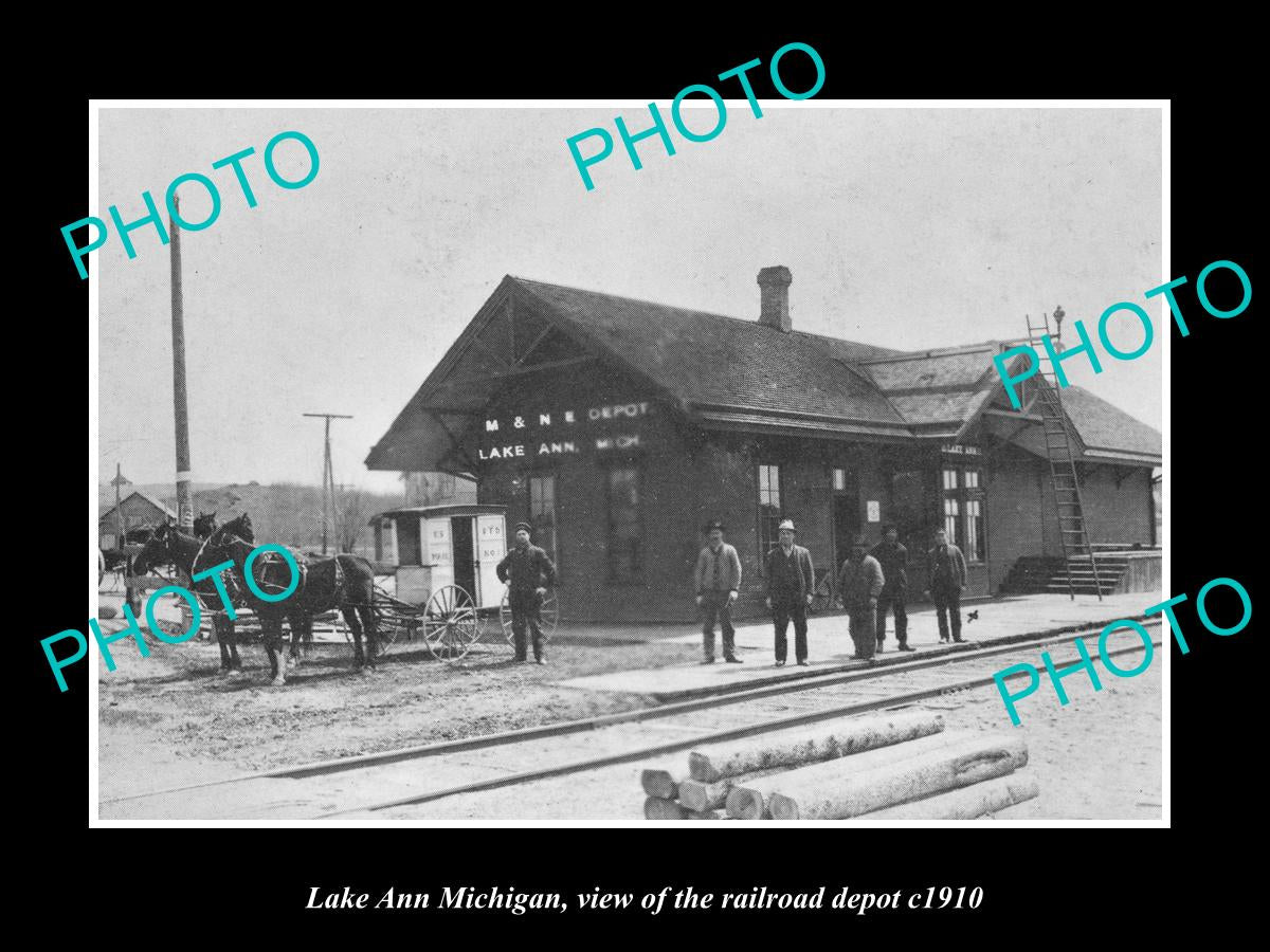 OLD LARGE HISTORIC PHOTO LAKE ANN MICHIGAN, THE RAILROAD DEPOT c1910