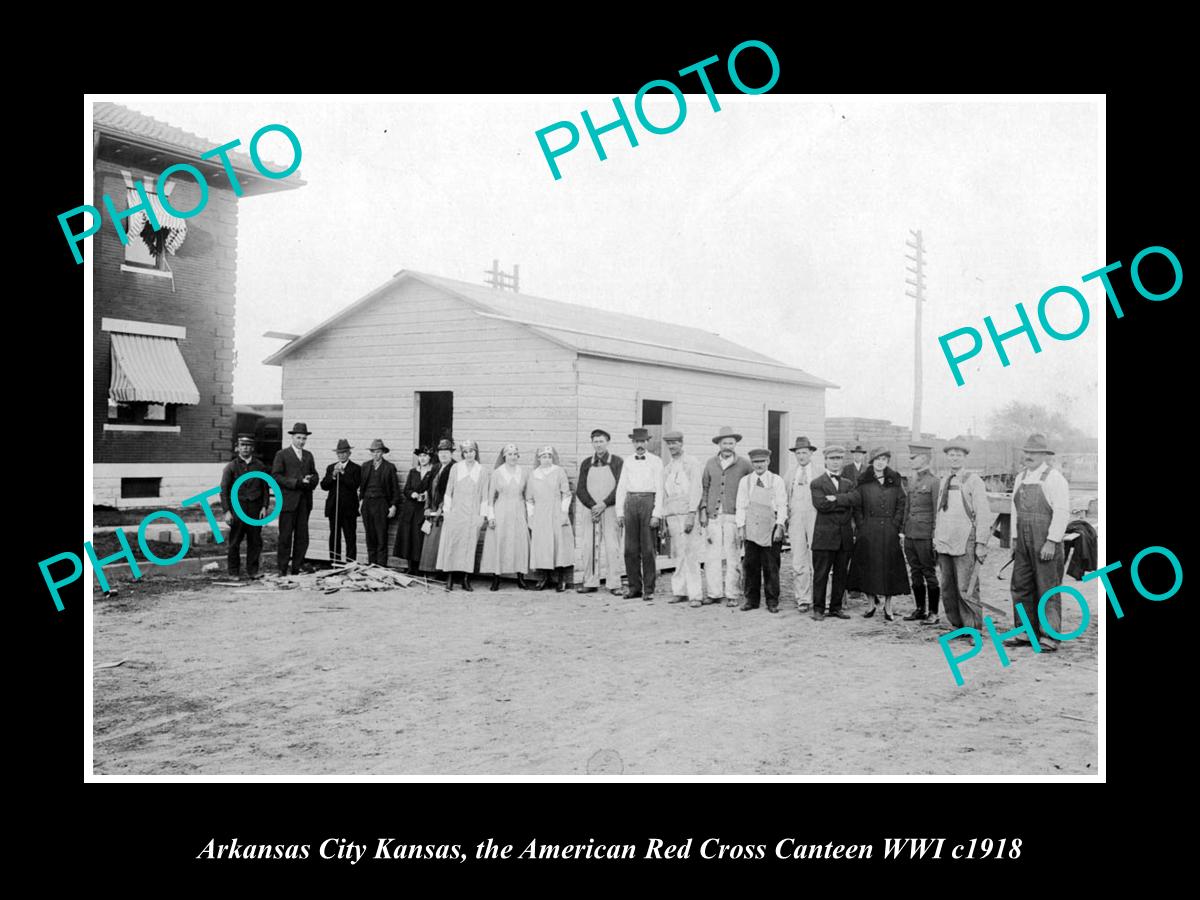 OLD LARGE HISTORIC PHOTO ARKANSAS CITY KANSAS, AMERICAN RED CROSS CANTEEN c1918