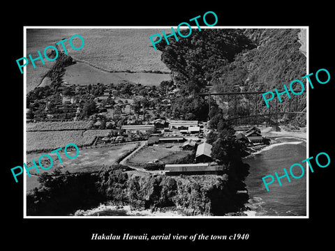 OLD LARGE HISTORIC PHOTO HAKALAU HAWAII, AERIAL VIEW OF THE TOWN c1940