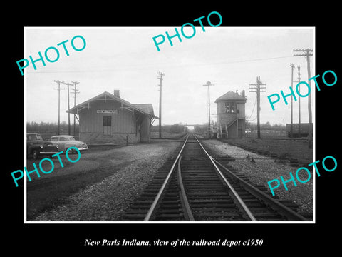 OLD LARGE HISTORIC PHOTO NEW PARIS INDIANA, THE RAILROAD STATION DEPOT c1950