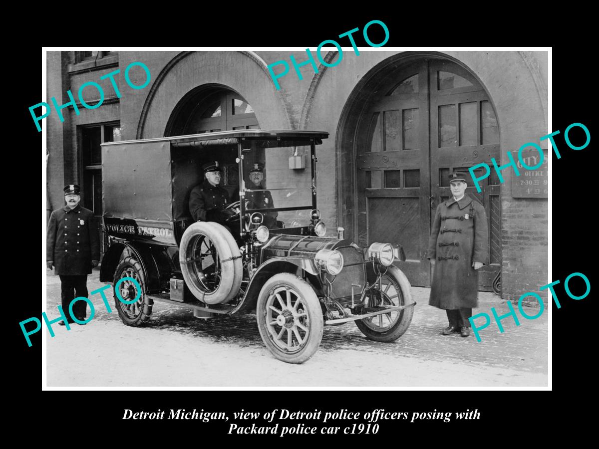 OLD LARGE HISTORIC PHOTO OF DETROIT MICHIGAN, DETROIT POLICE PACKARD CAR c1910