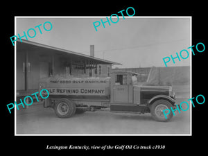 OLD LARGE HISTORIC PHOTO LEXINGTON KENTUCKY, THE GULF OIL Co TRUCK 1940