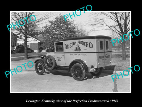 OLD LARGE HISTORIC PHOTO LEXINGTON KENTUCKY, THE PERFECTION PRODUCTS TRUCK c1940