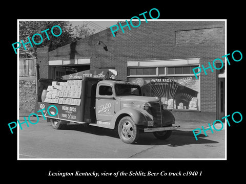 OLD LARGE HISTORIC PHOTO LEXINGTON KENTUCKY, THE SCHLITZ BEER TRUCK 1940 2