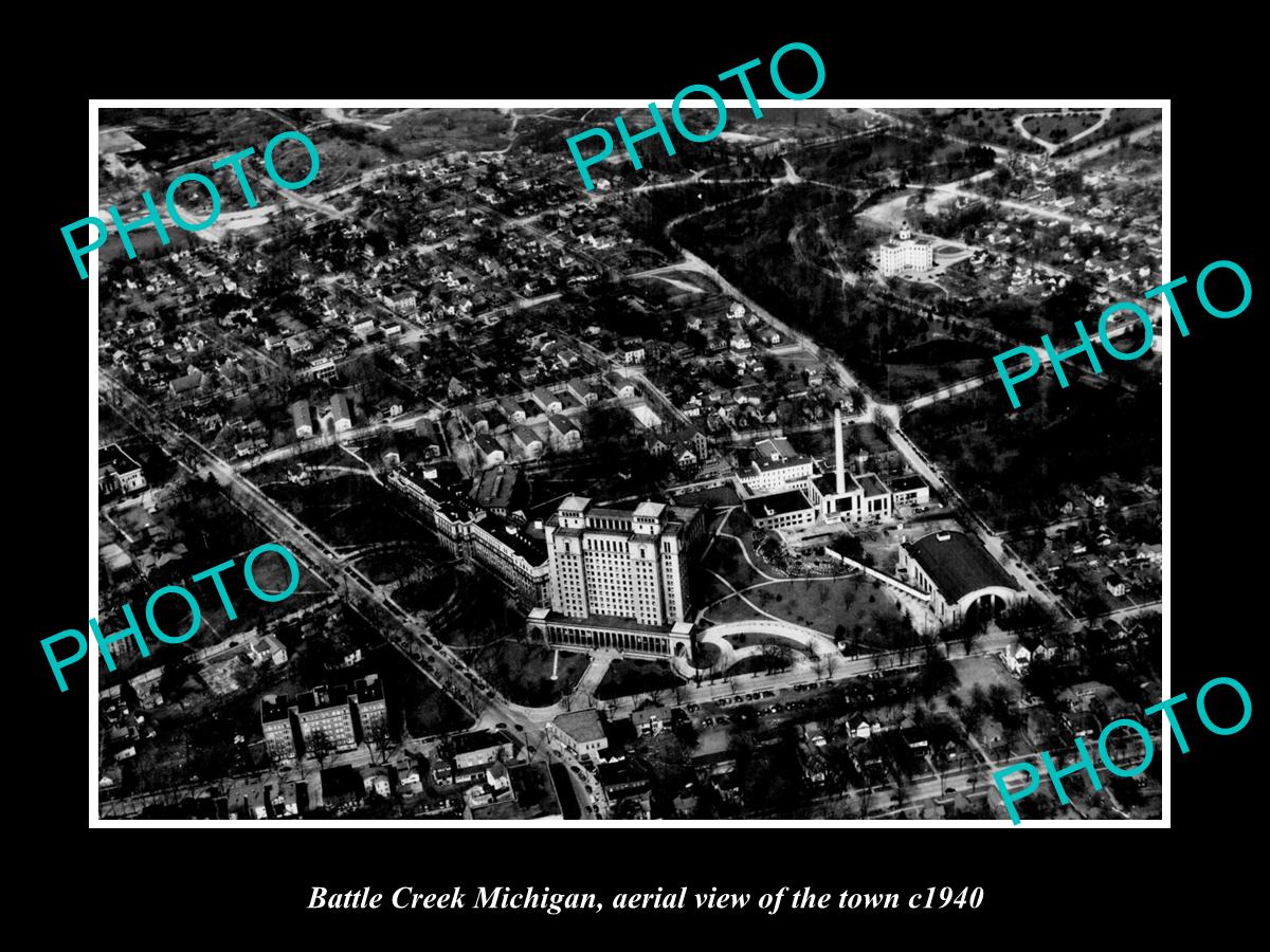 OLD LARGE HISTORIC PHOTO BATTLE CREEK MICHIGAN, AERIAL VIEW OF THE TOWN c1940