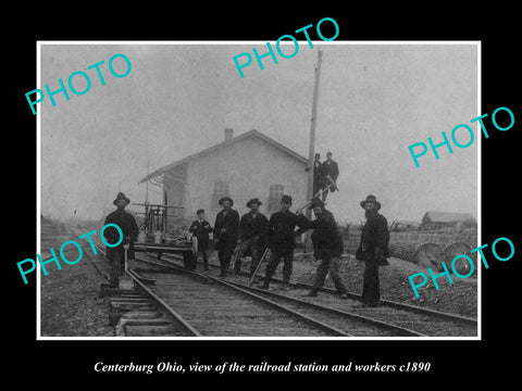 OLD LARGE HISTORIC PHOTO OF CENTERBURG OHIO, THE RAILROAD STATION & WORKERS 1890