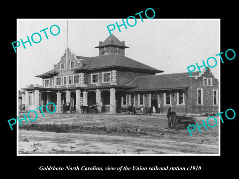 OLD LARGE HISTORIC PHOTO OF GOLDSBORO NORTH CAROLINA, THE RAILROAD STATION 1910