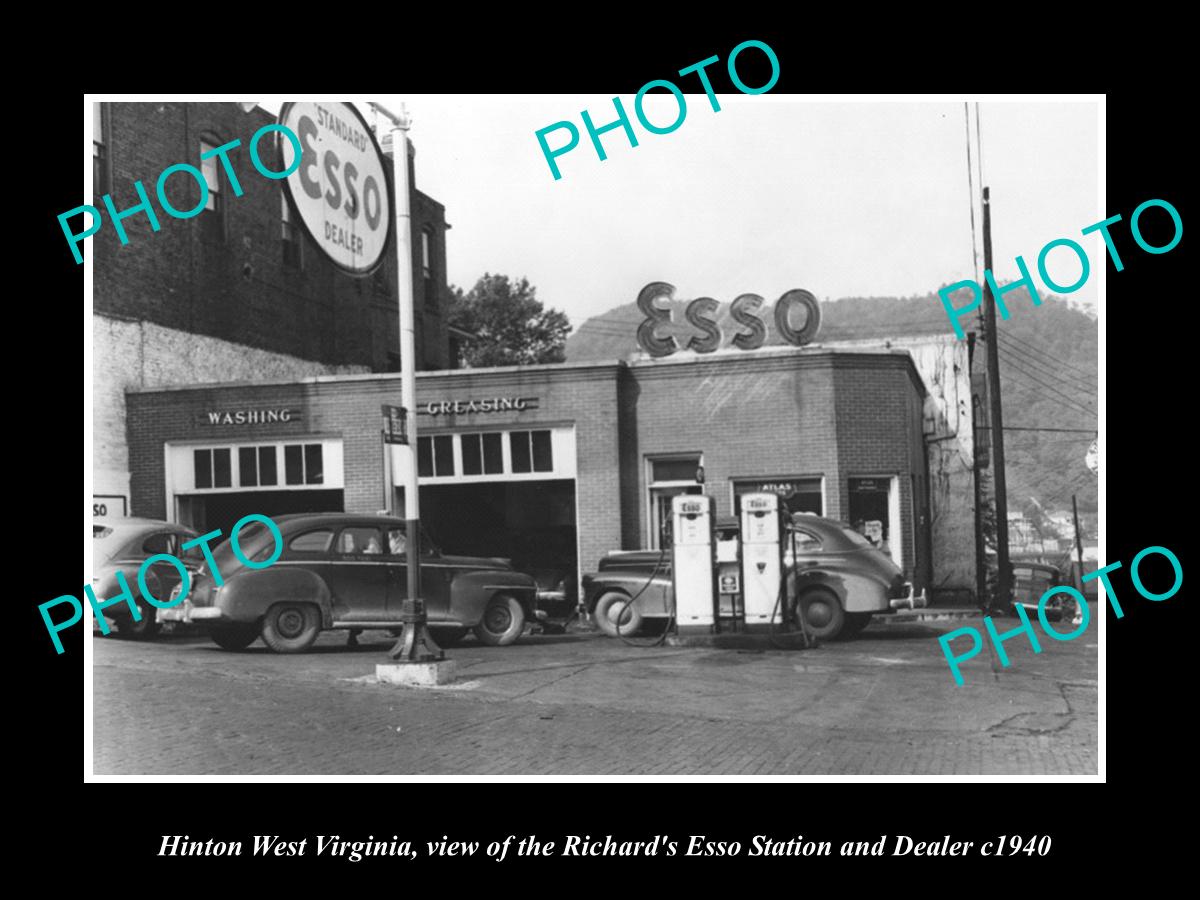 OLD LARGE HISTORIC PHOTO OF HINTON WEST VIRGINIA, THE ESSO GAS STATION c1940