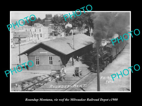 OLD LARGE HISTORIC PHOTO OF ROUNDUP MONTANA, THE RAILROAD DEPOT STATION c1900