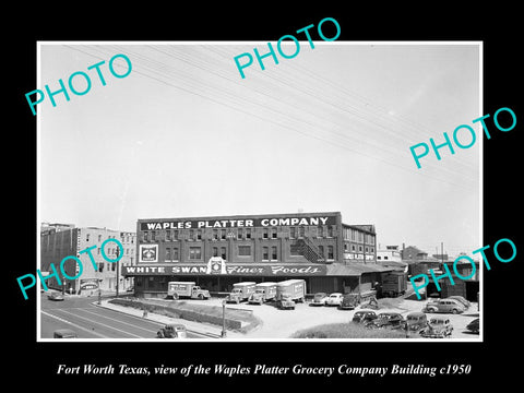 OLD LARGE HISTORIC PHOTO OF FORT WORTH TEXAS, THE WAPLES PLATTER GROCERIES c1950