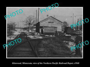 OLD LARGE HISTORIC PHOTO OF GLENWOOD MINNESOTA, THE RAILROAD DEPOT STATION c1940