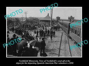 OLD HISTORIC PHOTO OF NORTHFIELD MINNESOTA, SPANISH AMERICAN WAR SOLDIERS c1898