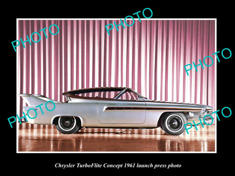 OLD LARGE HISTORIC PHOTO OF 1961 CHRYSLER TURBOFLITE CONCEPT CAR PRESS PHOTO 2