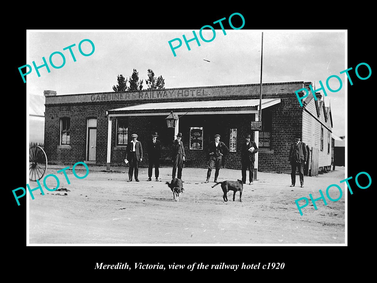 OLD LARGE HISTORIC PHOTO OF MEREDITH VICTORIA, THE RAILWAY HOTEL c1920