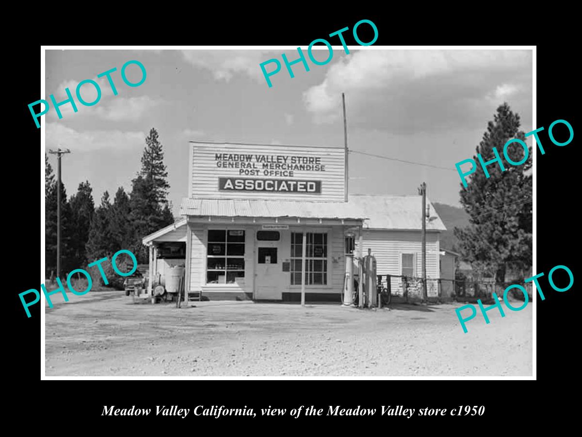 OLD LARGE HISTORIC PHOTO OF MEADOW VALLEY CALIFORNIA, THE GENERAL STORE c1950