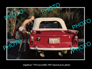 OLD LARGE HISTORIC PHOTO OF 1967 AMPHICAR 770 CONVERTIBLES LAUNCH PRESS PHOTO