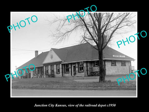 OLD LARGE HISTORIC PHOTO OF JUNCTION CITY KANSAS, THE RAILROAD DEPOT c1950