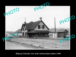 OLD LARGE HISTORIC PHOTO OF RIDGWAY COLORADO, RAILROAD DEPOT STATION c1960