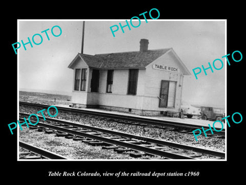 OLD LARGE HISTORIC PHOTO OF TABLE ROCK COLORADO, RAILROAD DEPOT STATION c1960