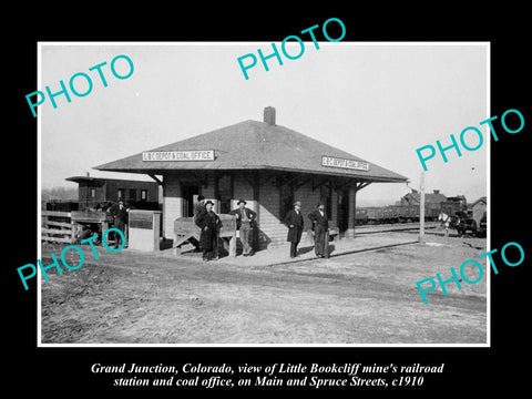 OLD LARGE HISTORIC PHOTO OF GRAND JUCTION COLORADO, MINE RAILROAD DEPOT 1910