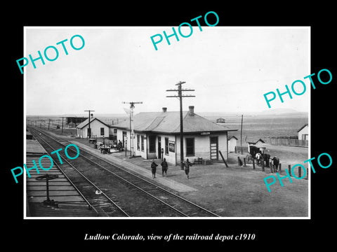 OLD LARGE HISTORIC PHOTO OF LUDLOW COLORADO, THE RAILROAD DEPOT STATION c1910