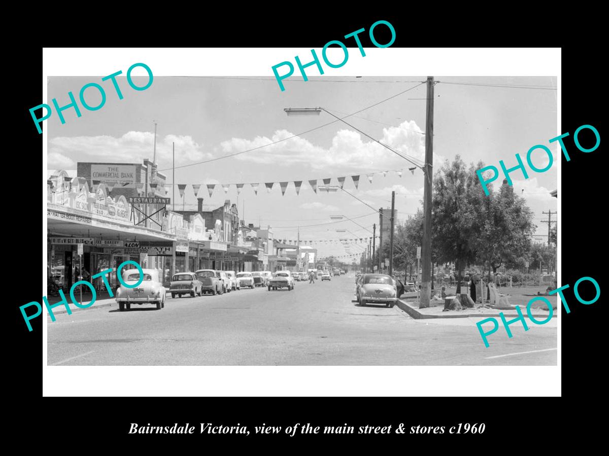 OLD LARGE HISTORIC PHOTO OF BAIRNSDALE VICTORIA, THE MAIN St & STORES c1960