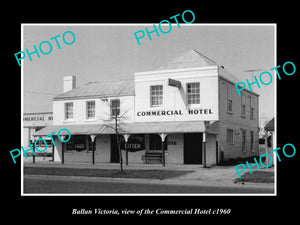 OLD LARGE HISTORIC PHOTO OF BALLAN VICTORIA, VIEW OF THE COMMERCIAL HOTEL c1960