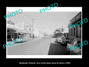 OLD LARGE HISTORIC PHOTO OF KYABRAM VICTORIA, THE MAIN St & STORES c1960 1