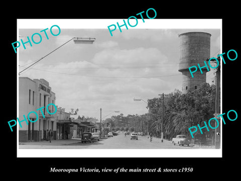 OLD LARGE HISTORIC PHOTO OF MOOROOPNA VICTORIA, THE MAIN St & STORES c1950