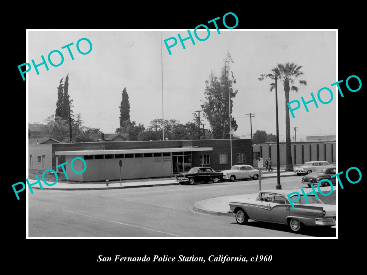 OLD LARGE HISTORIC PHOTO OF SAN FERNANDO CALIFORNIA, THE POLICE STATION c1960