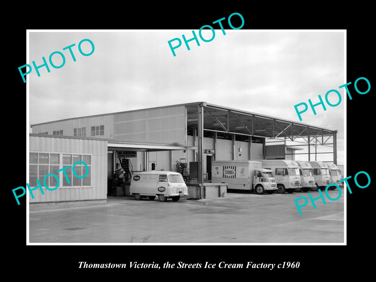 OLD LARGE HISTORIC PHOTO OF THOMASTOWN VICTORIA, STREETS ICE CREAM FACTORY c1960