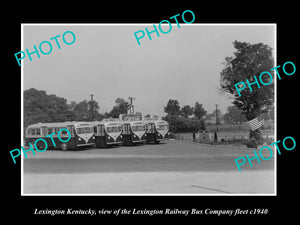 OLD LARGE HISTORIC PHOTO OF LEXINGTON KENTUCKY, LEXINGTON BUS Co FLEET c1940