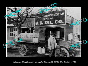 OLD LARGE HISTORIC PHOTO OF ARKANSAS CITY KANSAS, THE AC OIL Co GAS STATION 1910