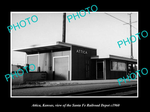 OLD LARGE HISTORIC PHOTO OF ATTICA KANSAS, THE SANTA FE RAILROAD DEPOT c1960