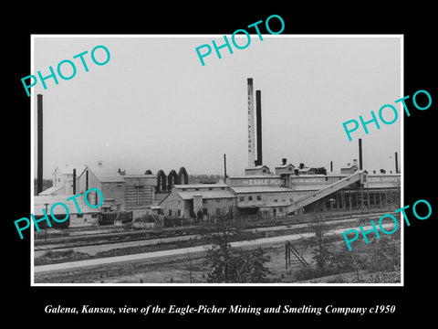 OLD LARGE HISTORIC PHOTO OF GALENA KANSAS, THE EAGLE PICHER MINING Co c1950