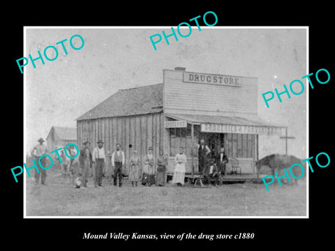 OLD LARGE HISTORIC PHOTO OF MOUND VALLEY KANSAS, THE DRUG STORE c1880