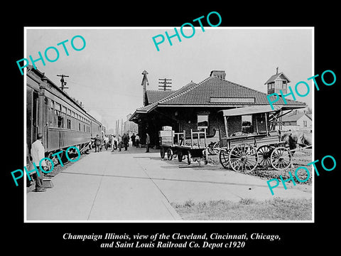 OLD LARGE HISTORIC PHOTO OF CHAMPAIGN ILLINOIS, THE RAILROAD DEPOT STATION c1920