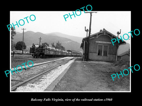 OLD LARGE HISTORIC PHOTO OF BALCONY FALLS VIRGINIA, THE RAILROAD STATION c1960