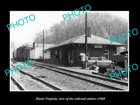 OLD LARGE HISTORIC PHOTO OF DANTE VIRGINIA, THE RAILROAD STATION c1960