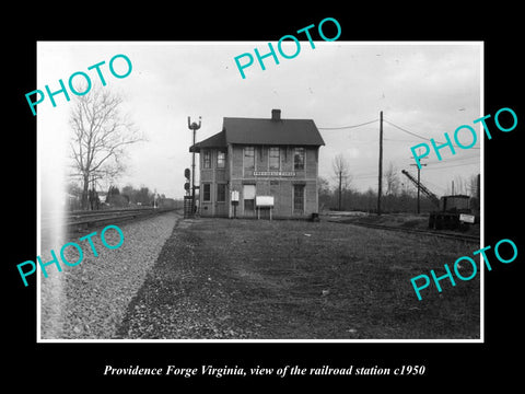 OLD LARGE HISTORIC PHOTO OF PROVIDENCE FORGE VIRGINIA, THE RAILROAD STATION 1950