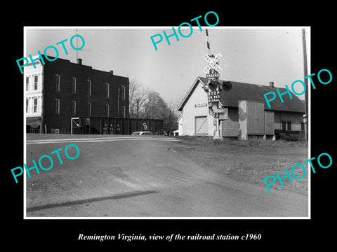 OLD LARGE HISTORIC PHOTO OF REMINGTON VIRGINIA, THE RAILROAD STATION c1960