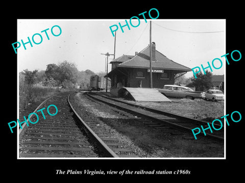 OLD LARGE HISTORIC PHOTO OF THE PLAINS VIRGINIA, THE RAILROAD STATION c1960