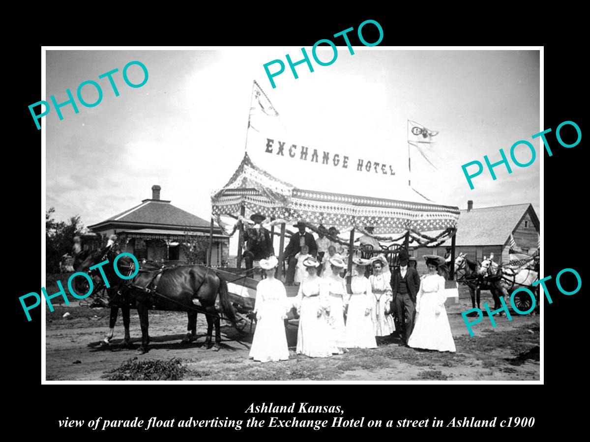 OLD LARGE HISTORIC PHOTO OF ASHLAND KANSAS, THE EXCHANGE HOTEL PARADE FLOAT 1900